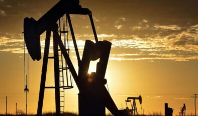 AB, ABD’den Rus petrolüne tavan fiyat uygulamasını sürdürmesini istedi