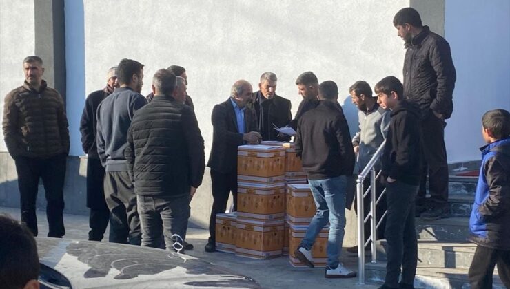 Aydınlar Belediyesi’nden ramazan yardımı