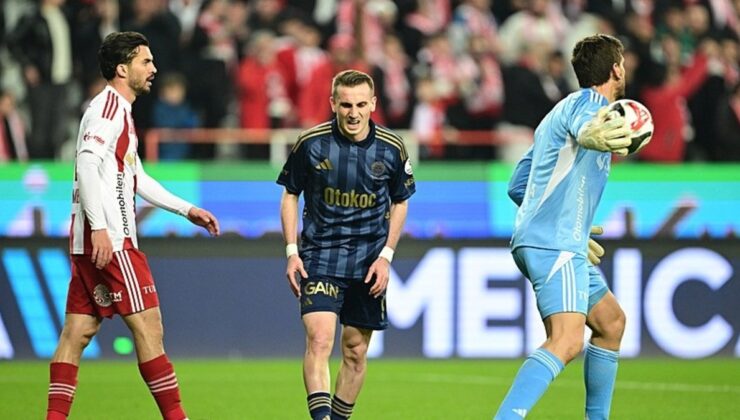 Fenerbahçe Antalyaspor ile yenişemedi!