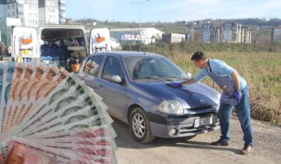 Oto yıkama işine giren Sivaslı Sezgin, bulduğu yöntemle kazancını katlıyor