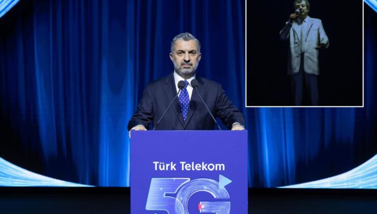 Türk Telekom’dan 5G ile gövde gösterisi! Müslüm Gürses’in hologramı sahneye taşındı