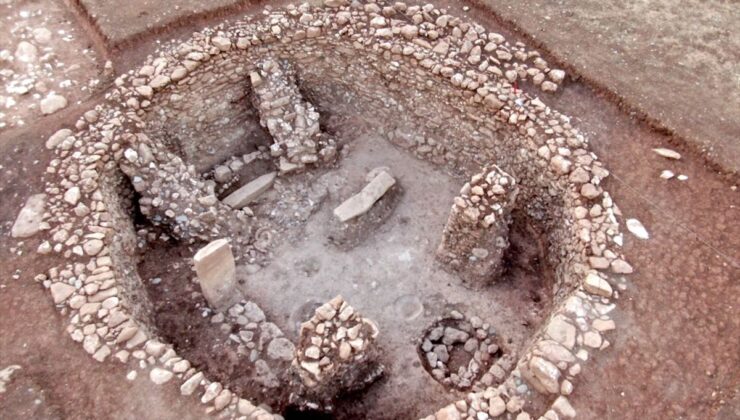 Bitlis Eren Üniversitesi "Boncuklu Tarla Neolitik Yerleşimi Arkeolojik Kazıları"nı yürütecek