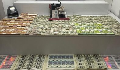 Görüntü İstanbul’dan! Her yerden para fışkırdı