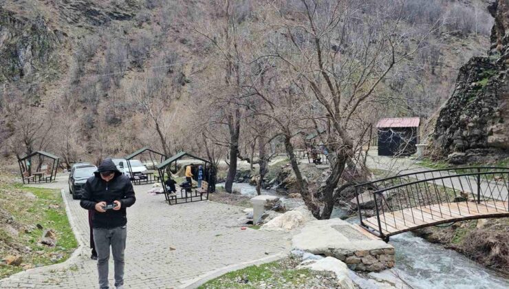 Gümüşkanat Şelalesi’ne yoğun ilgi