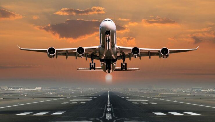 Lufthansa yakıt fiyatlarındaki artış nedeniyle ekim ayına kadar 20 bin uçuşu iptal etti