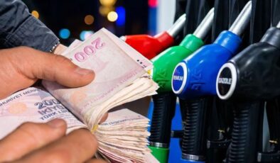 Akaryakıta çifte indirim! Motorin kritik sınırın altına inecek