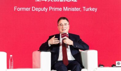 Çin’deki kritik zirvede tek Türk konuşmacı olan Ali Babacan’dan önemli mesajlar