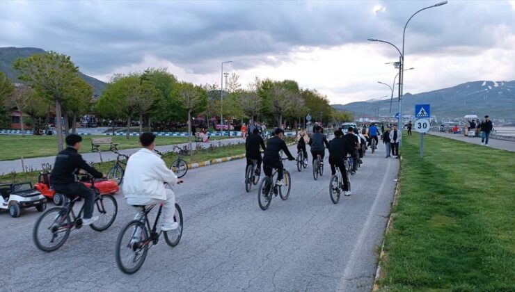 Tatvan’da bisiklet etkinliği düzenlendi